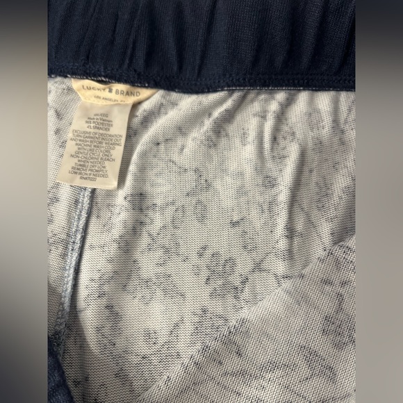 Lucky Brand Super Soft and Cozy Brushed Jersey Knit 4-Piece Pajama Set - Picture 14 of 14